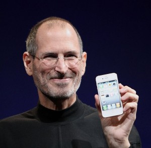 612px-Steve_Jobs_Headshot_2010-CROP-300x294
